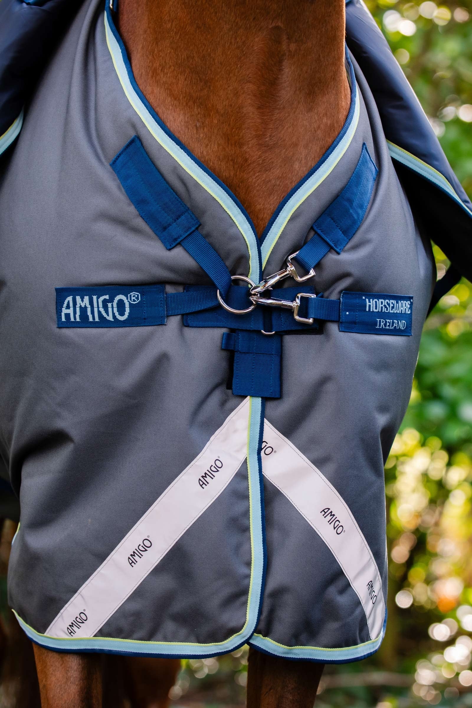 Horseware Amigo Bravo 12 Plus Turnout Rug With Detachable Neck, 400g Horse Rugs
