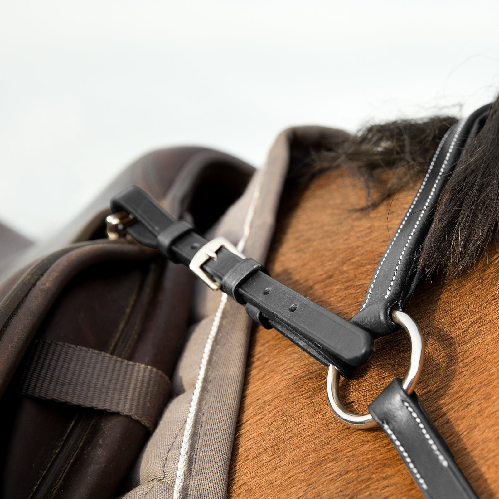 Horze Adjustable Hunting Breastplate Bridles & Reins