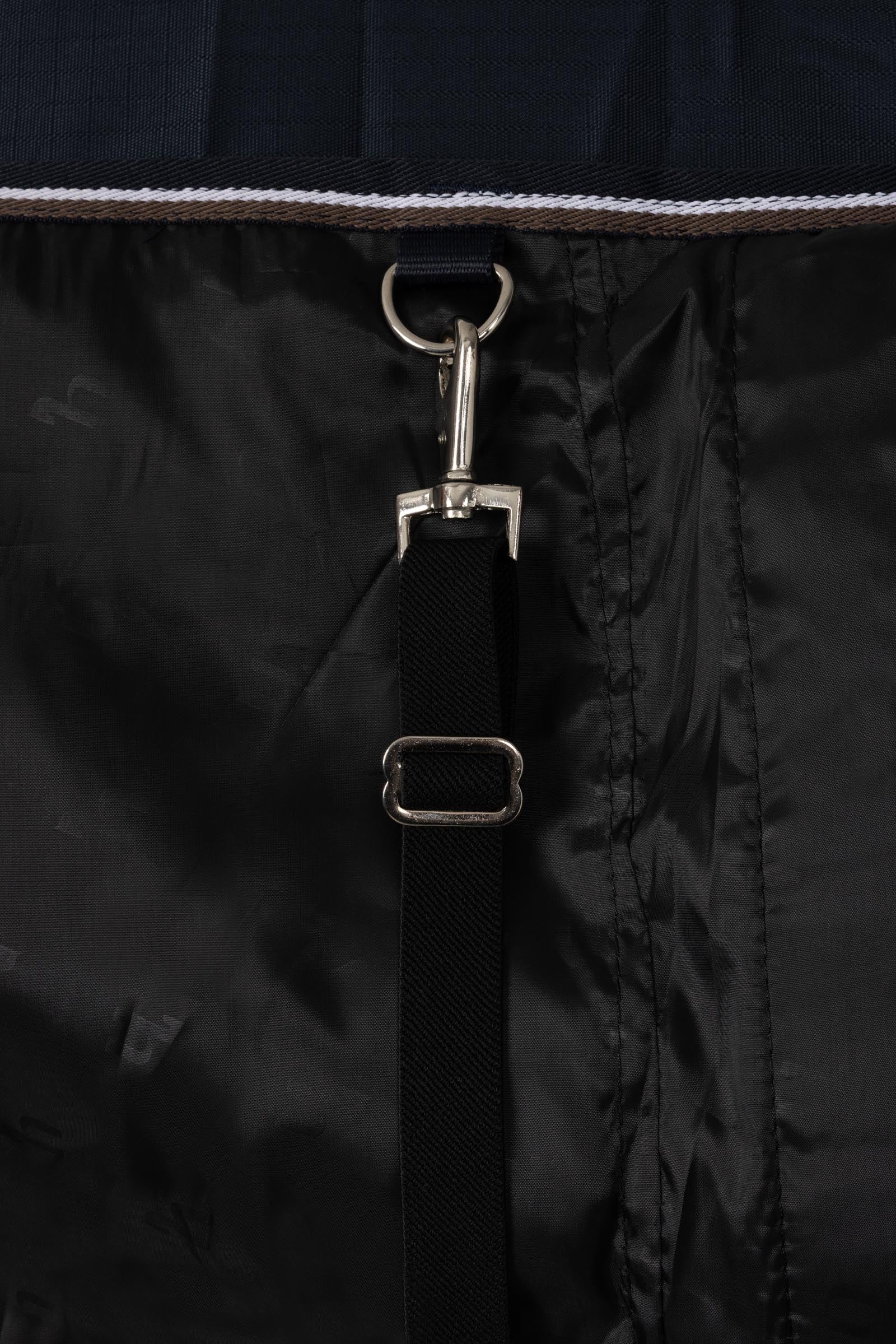 Pack shot 5
