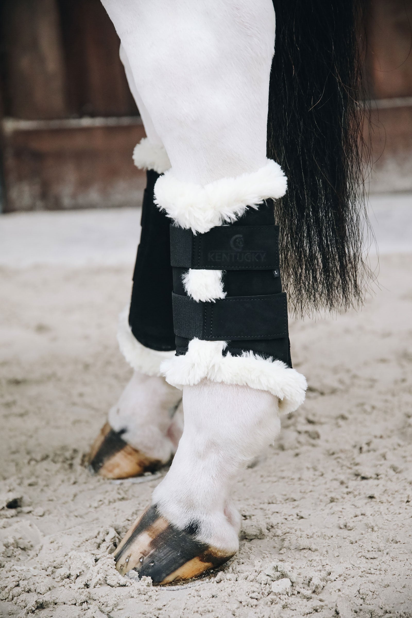 Kentucky Horsewear Turnout AIR boots, front Leg & Hoof Protection