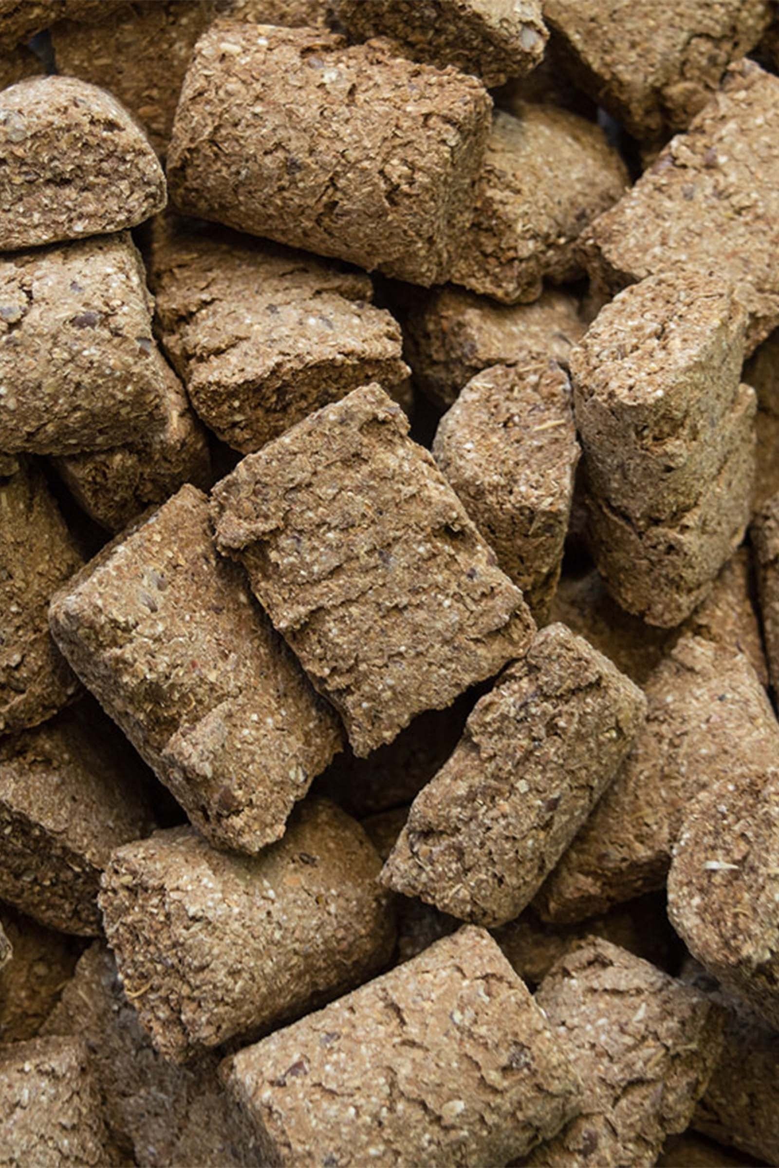 Speed Cracker Delicious Speedies, Treats, 500g Horse Feed & Nutrition