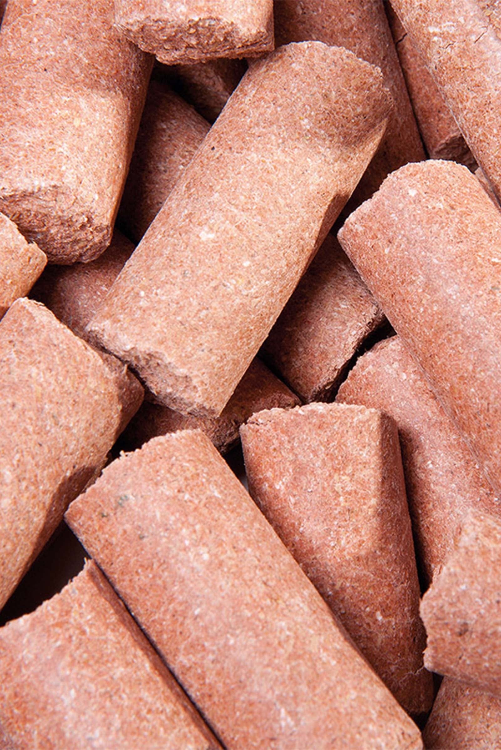 Speed Raspberry Delicious Speedies, Treats, 1kg Horse Feed & Nutrition