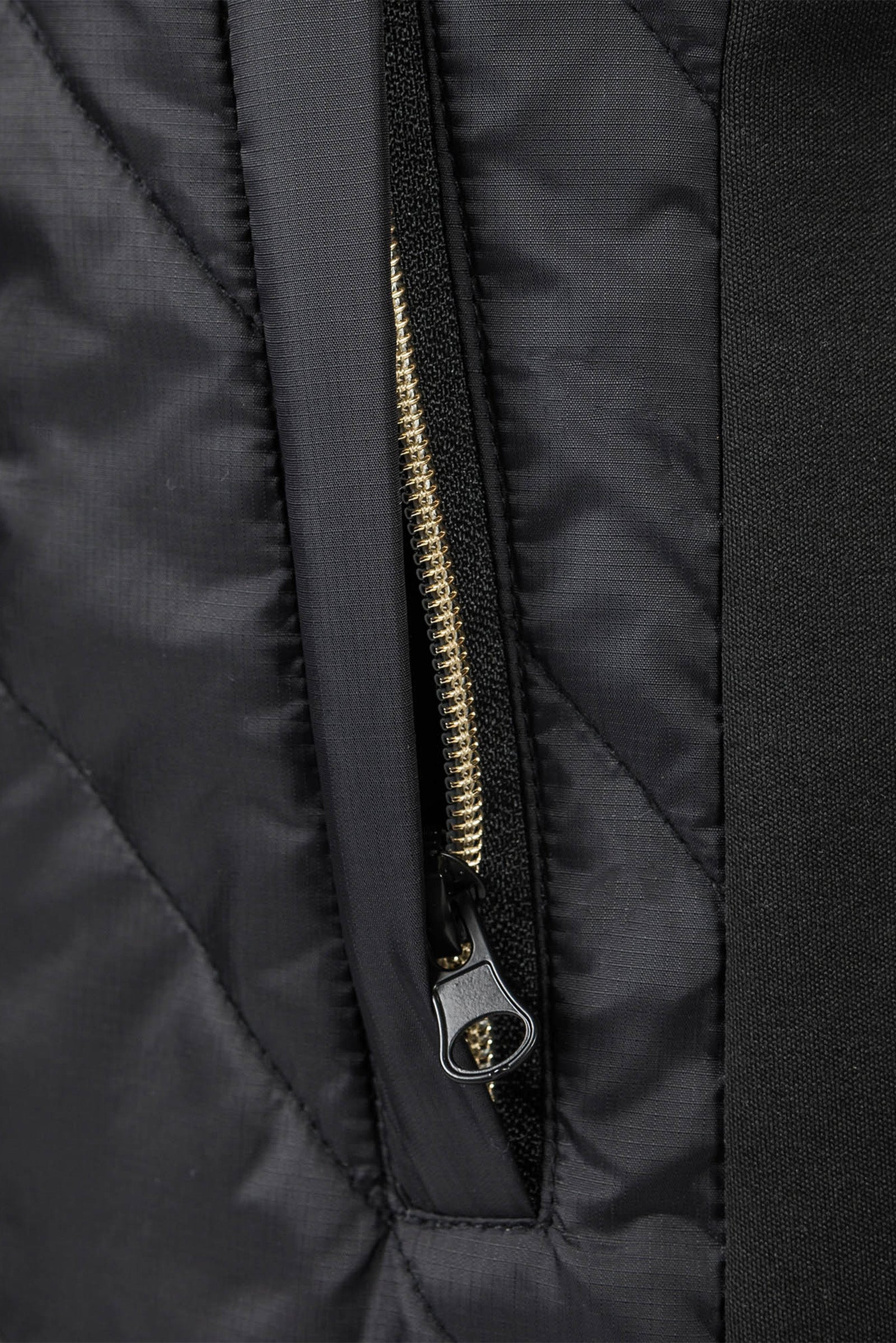 Back on Track Etna Women's Heated Vest Women’s Riding Clothing