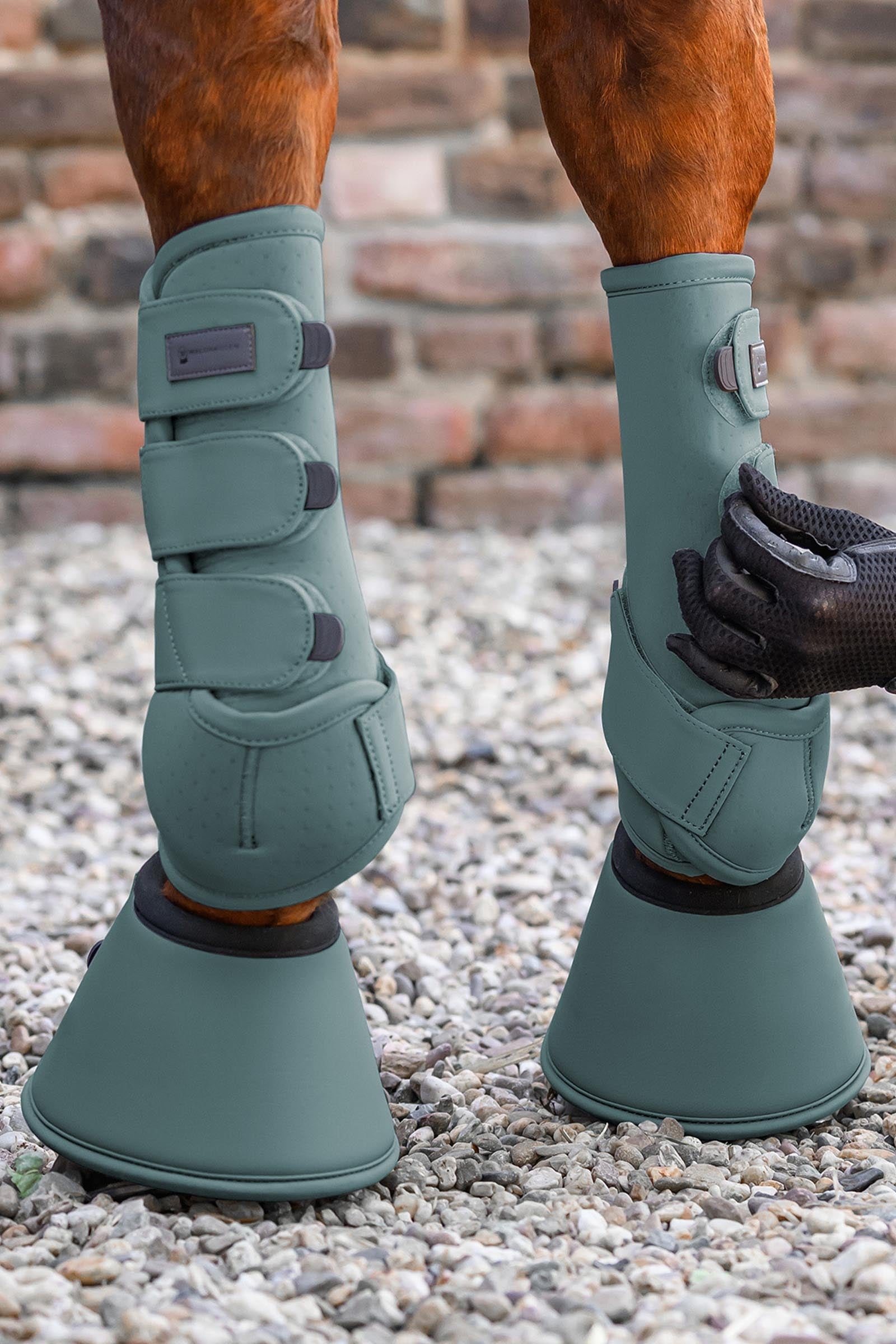 Lifestyle shot 2