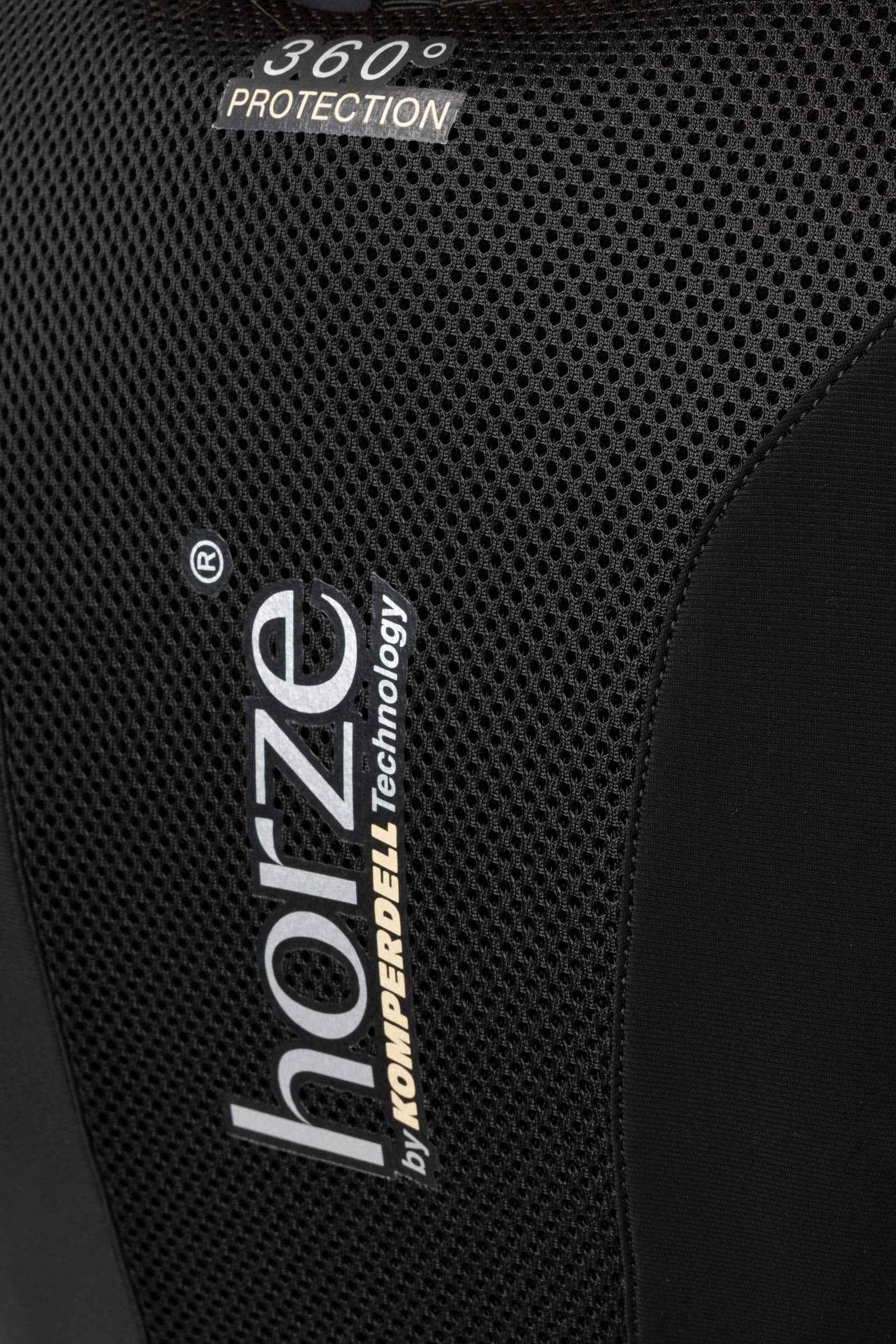 Pack shot 3