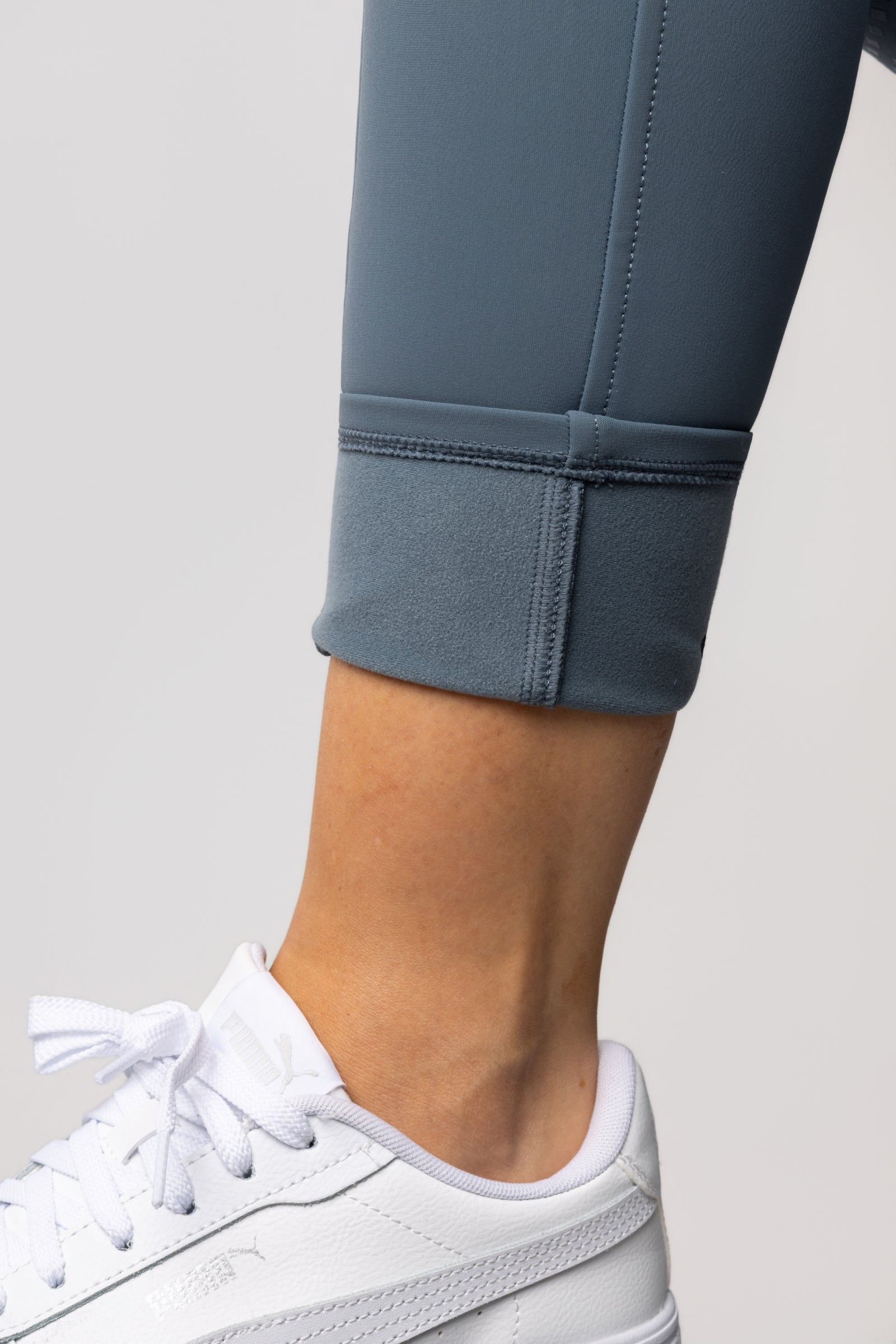 Horze Grand Prix Pro Women's Thermo Fullgrip Breeches Women’s Riding Clothing