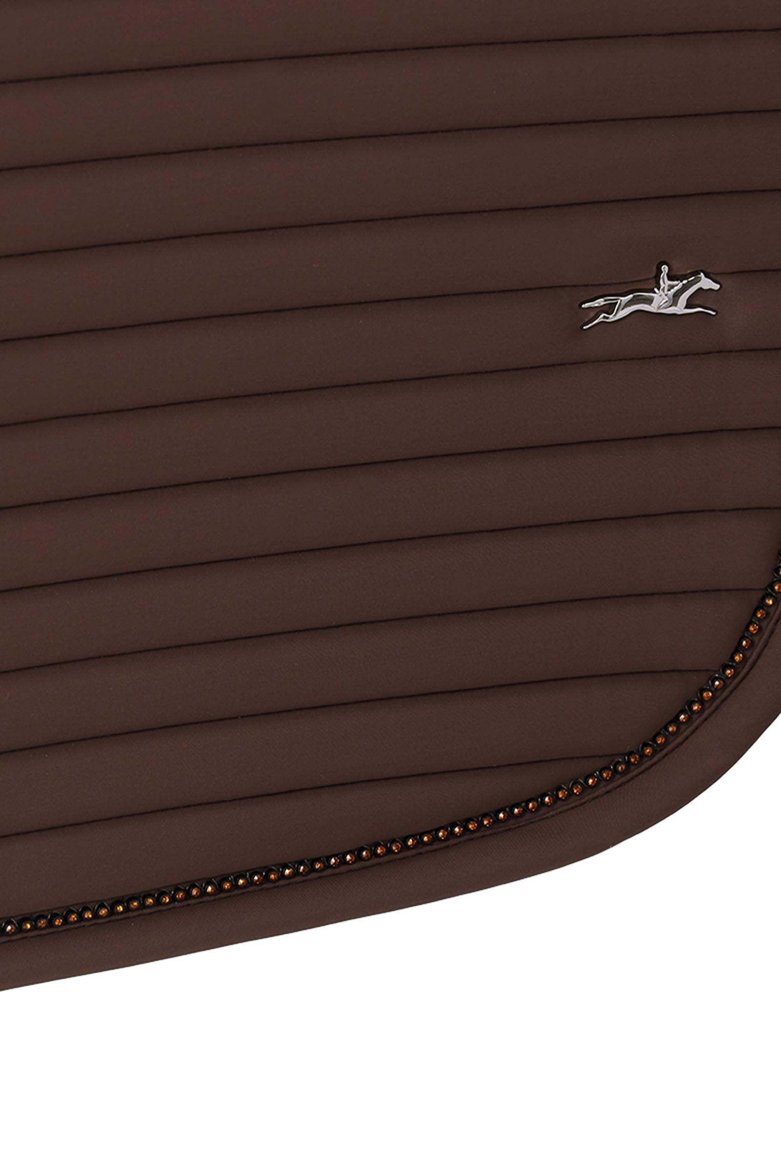 Pack shot 3