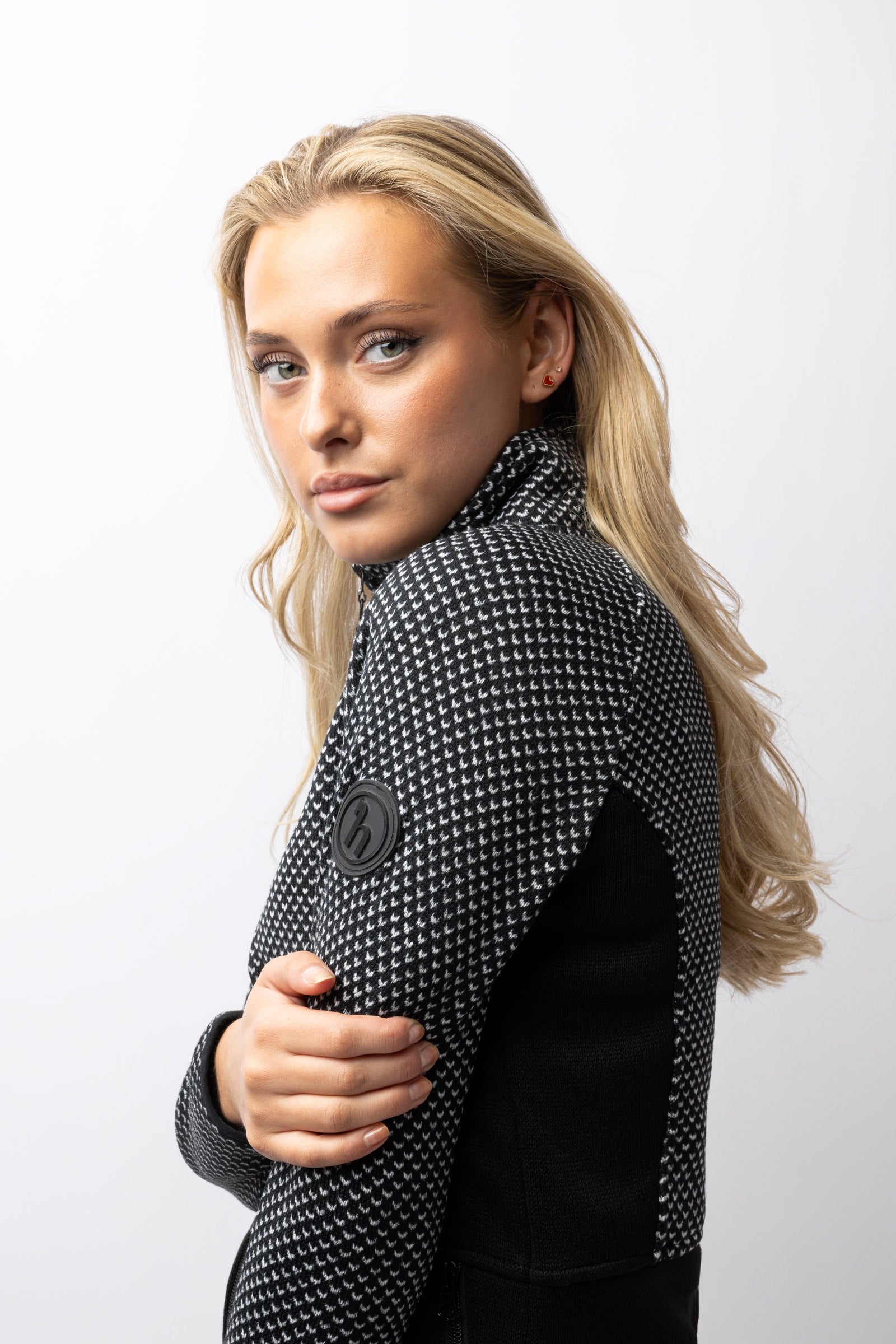 Model shot 4
