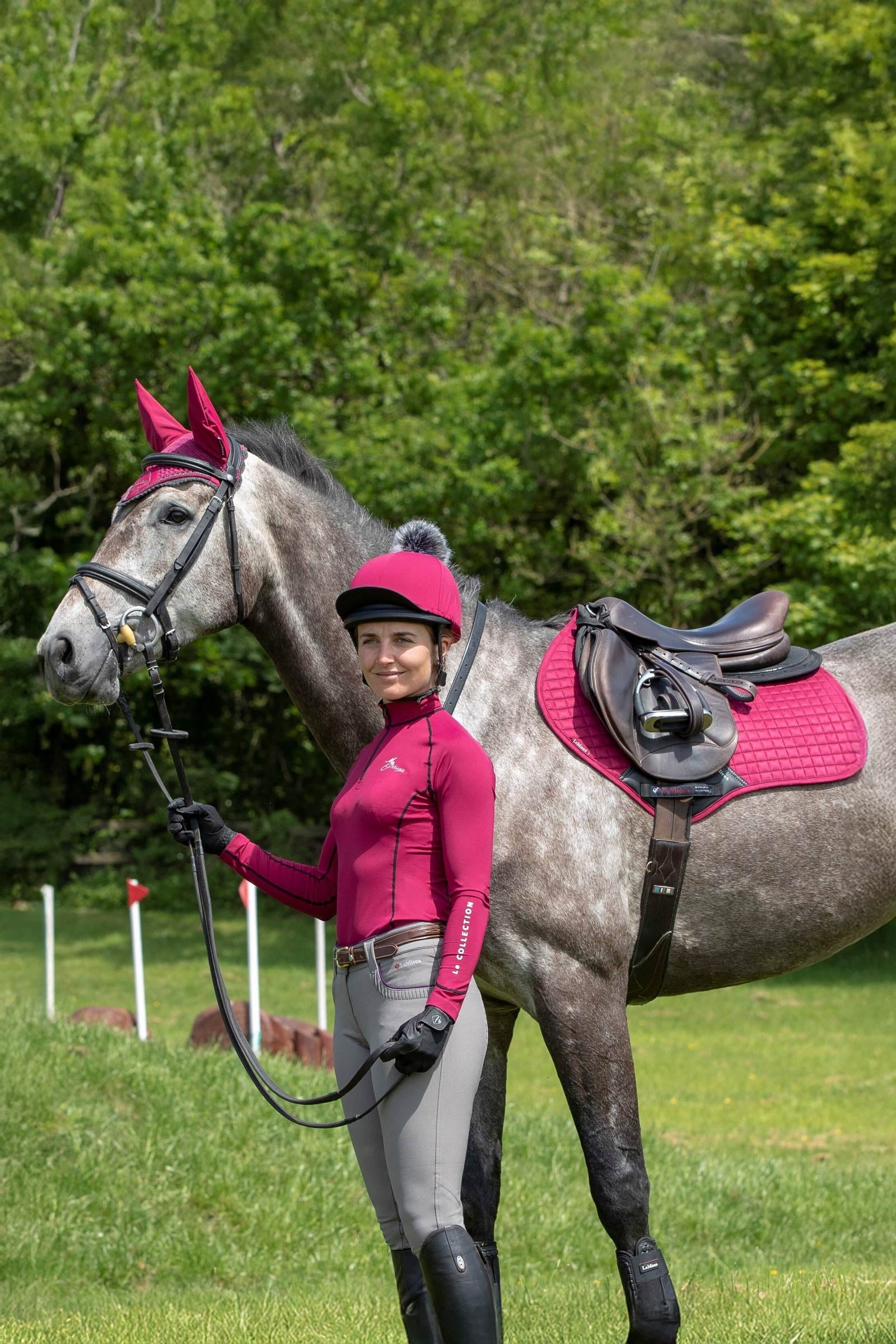LeMieux Lemieux Suede Close Contact Square Saddle Pad Saddle Pads
