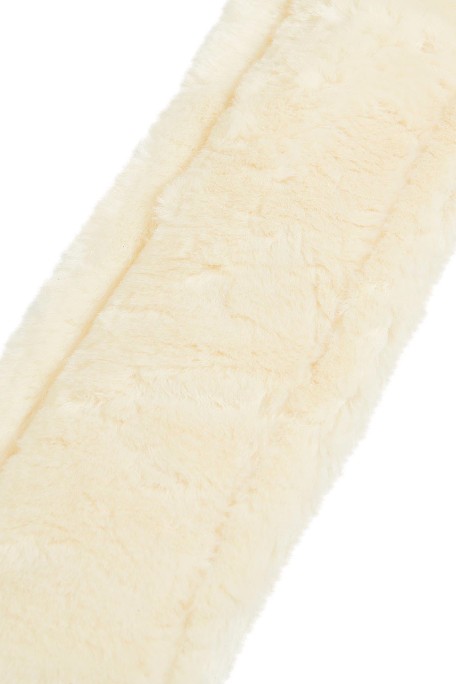 Pack shot 7