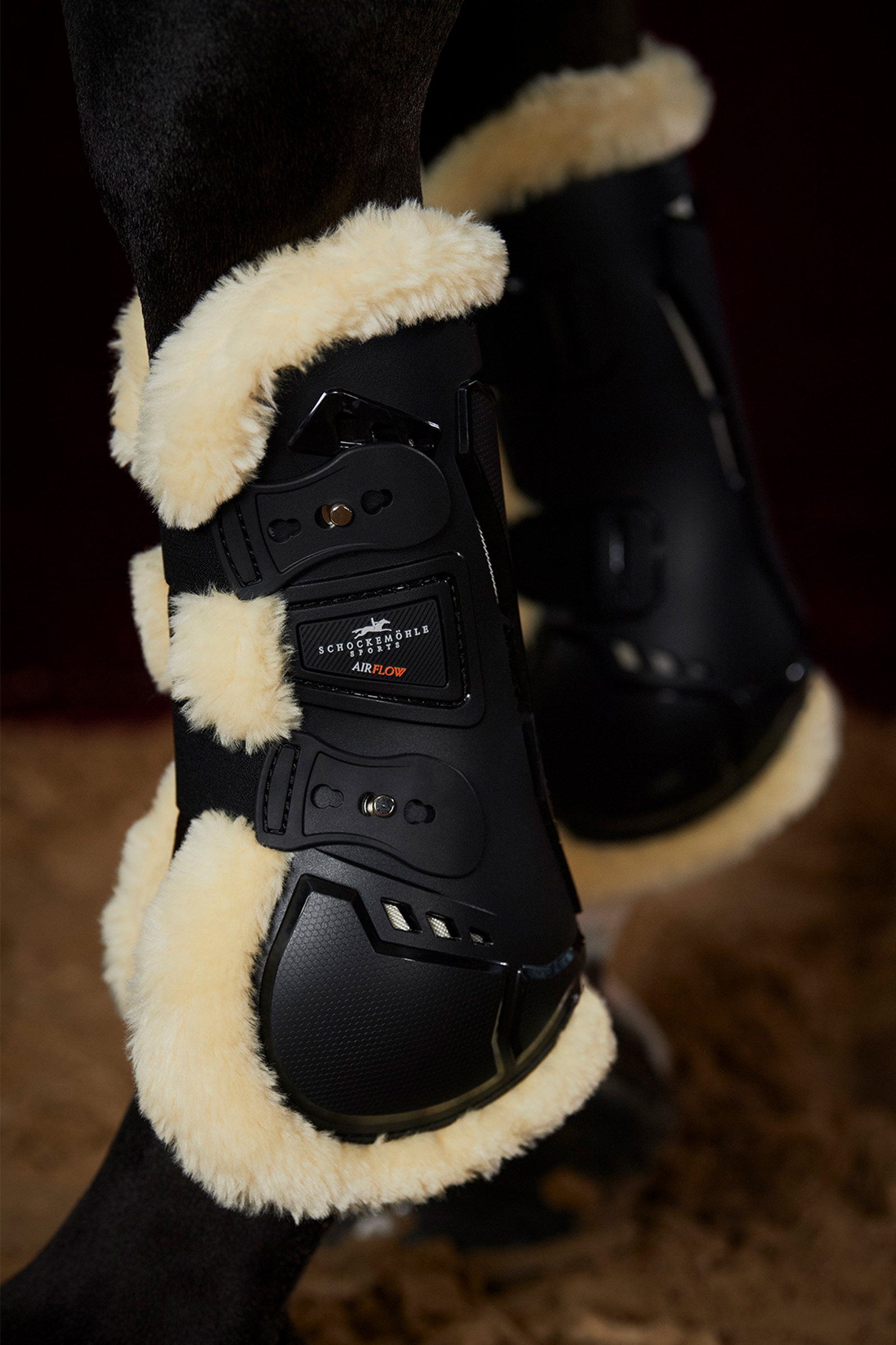 Horse Airflow Tendon Boots With Faux Fur